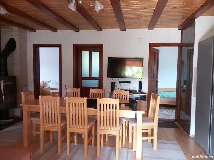 Vand casa cu teren + padure - 1