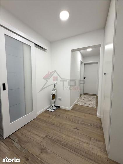 Apartament 4 camere, 2 bai, renovat complet- Nicolina - 11