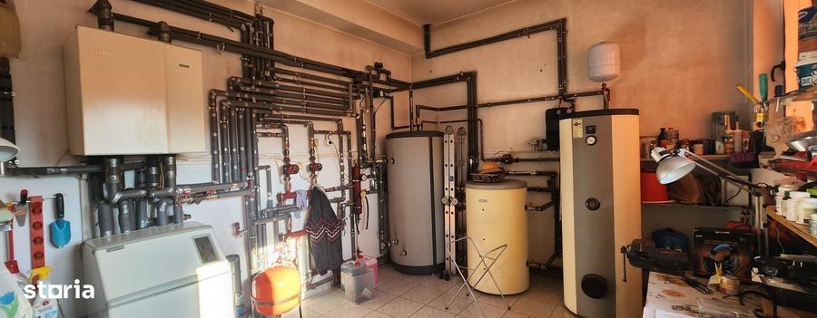 Casa in Ghimbav, S+P+M, 8 camere, suprafata utila 300 mp, teren 736 mp - 10
