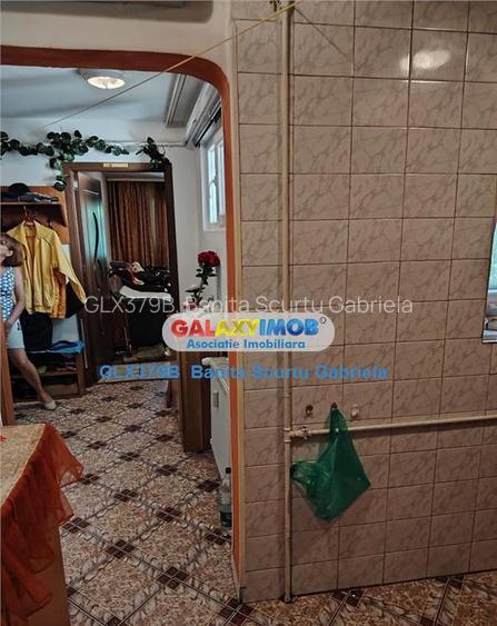 Apartament 2 camere,etaj 1 , Metrou piata Sudului, 2 min Apartament 2 camere,etaj 1 , Metrou piata Sudului, 2 min