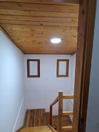 Casă cu 5 camere în Poiana Țapului - 10