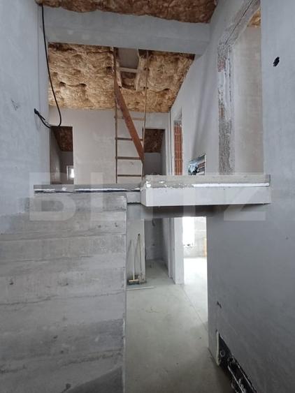 Casă individuală cu 4 camere cu Teren 692 Mp în Mihai Viteazu