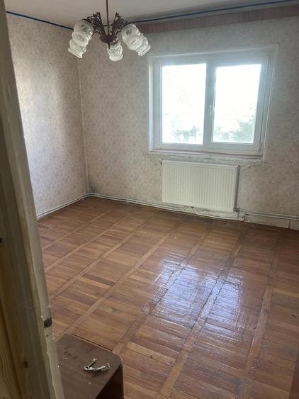 Vand apartament 4 camere - 2