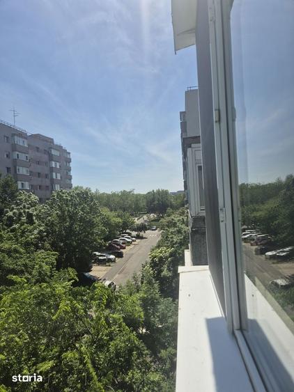 Particular vand apartament cu 3 camere, Crangasi - 20