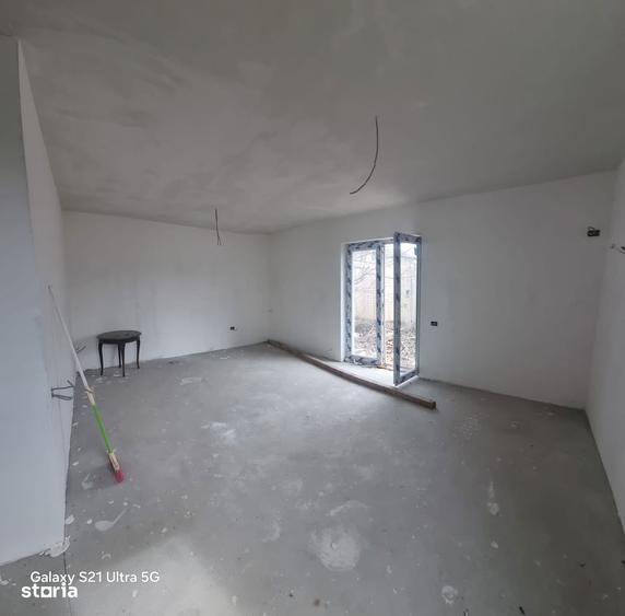 Vila single noua cu 3 camere/3 bai/dressing, Varteju-Shop&Go - 9