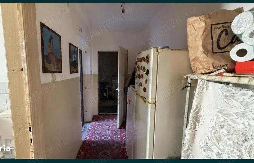 Okazie Vind casa curte zona regie ,4 camere , teren180mp - 4