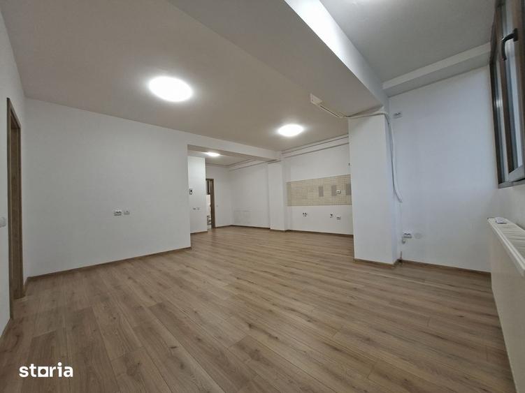 Apartament cu 2 camere semidecomandat în Apărătorii Patriei