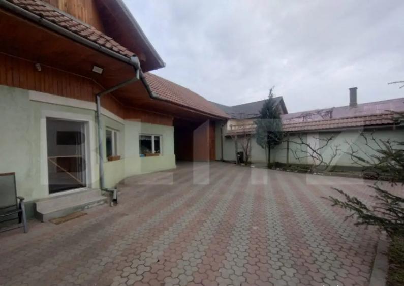 Casa 4 camere,200mp,teren 3000 mp,zona Livezile - 12