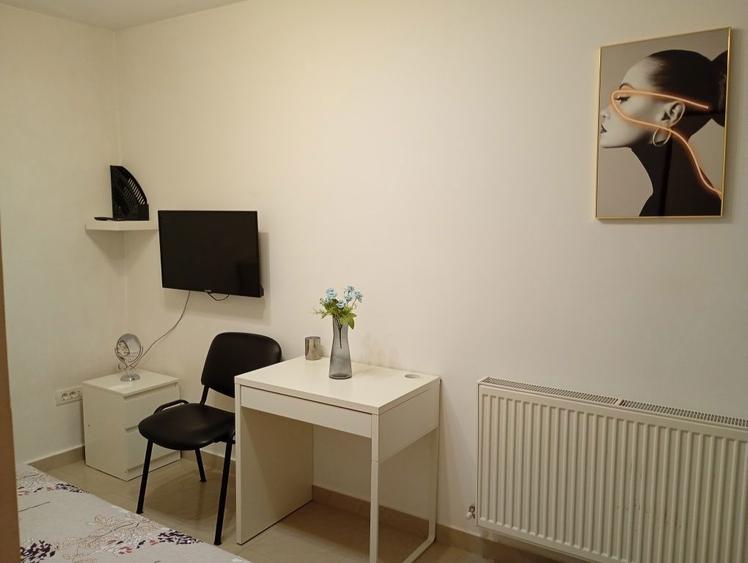 Vand garsoniera Ultracentral Piatra Neamt 37.000 piata 22 Decembrie - 5