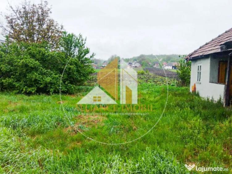 Teren intravilan in Iclod: Locul ideal pentru noua ta casa - 1