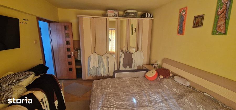 Apartament cu 2 camere decomandat în Gara