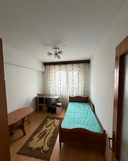 Inchiriez apartament cu 3 camere - 10
