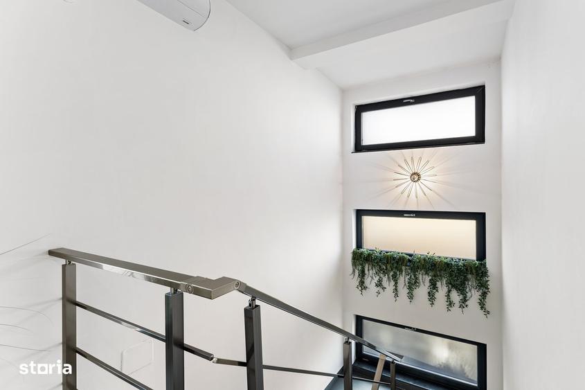 Vila S+P+1 zona Trocadero - 8