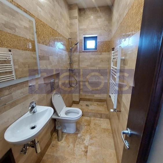 Apartament cu 5 camere decomandat în Kiseleff