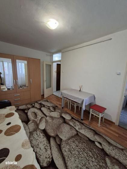 Garsoniera Confortabila Etaj 1, Zona SRI - 5