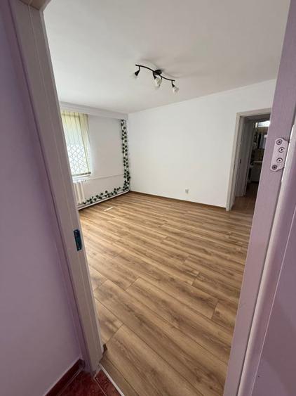 Spatiu comercial zona Tomis Mall - 1