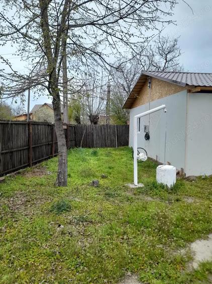 Casa de vanzare Com.Izvoru - 2