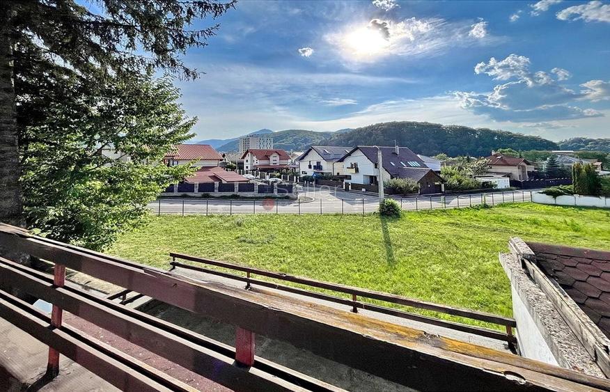 Casă spațioasă cu 2 corpuri și teren generos – zona Bunloc - 8