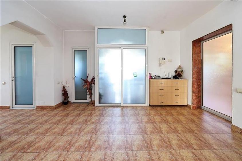 Vanzare Casa zona Tractorul, teren aferent 700 mp - 33