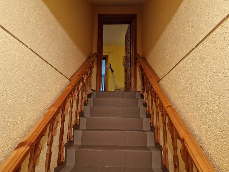 De Vanzare Casa (vilă) Burdujeni - 14