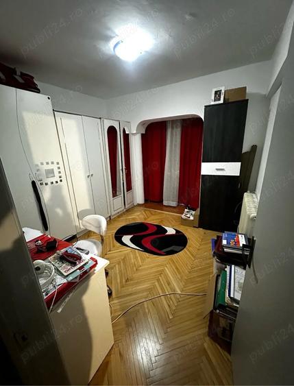 Apartament ultra-central 4 camere - 3