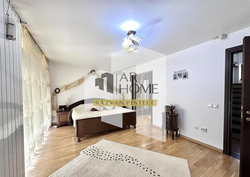 Proprietate impresionanta cu piscina interioara, zona centra - 16