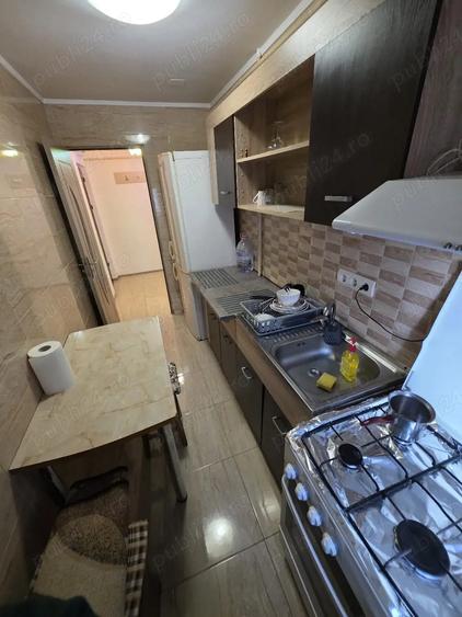 apartament 2 camere semidecomandat etaj 1 - 1
