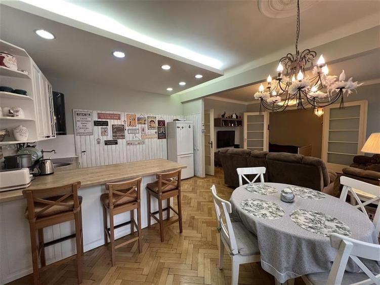 Tur LIVE! Proprietate regim special, Central, Brasov - 17