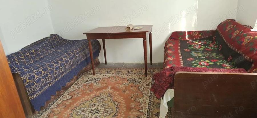 Casa la ?ara + 4098 mp teren + anexe 22.900 - 8