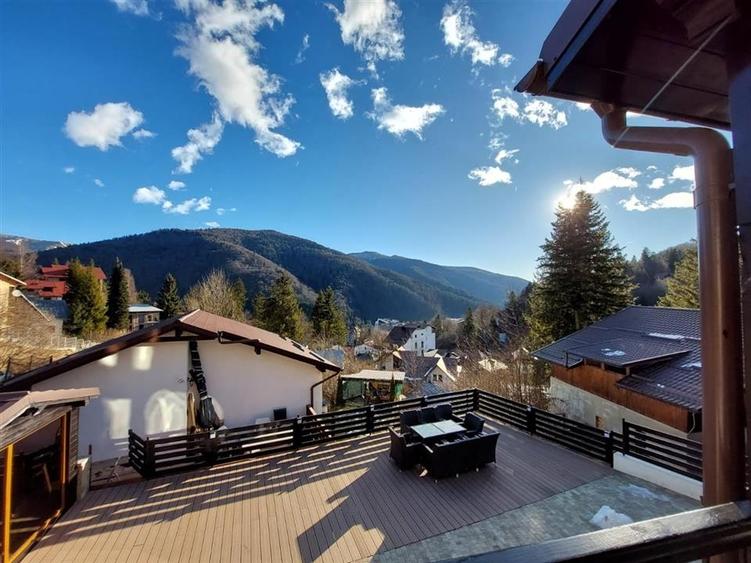 Resedinta Exclusivista Sinaia, Central - 1