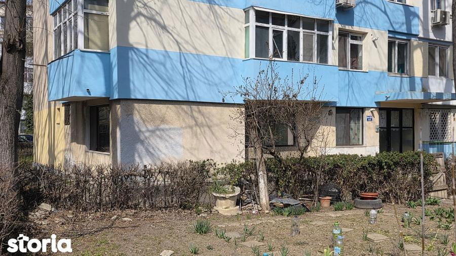 Vand ap cu 2 camere parter B-dul Republicii - 4