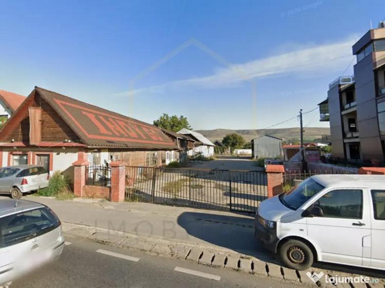 Teren 2450 mp + 3 hale / depozite in Flore?ti - 1