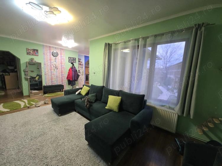 Casa suprafa?a totala de 1.000 mp - 8