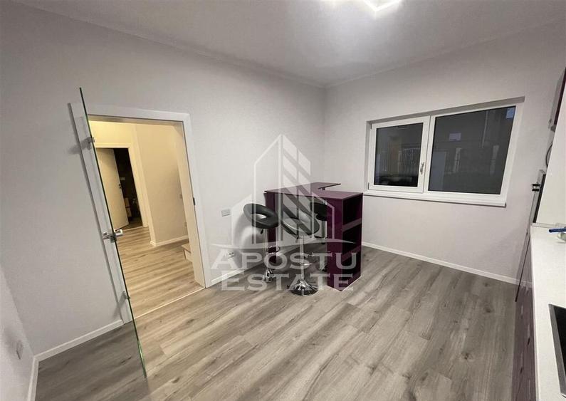 Casa cu 3 dormitoare, locuri de parcare, in Dumbravita - 2