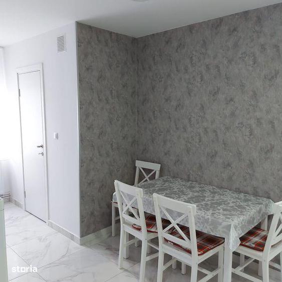 Inchiriez apartament cu 2 camere,decomandat - 6