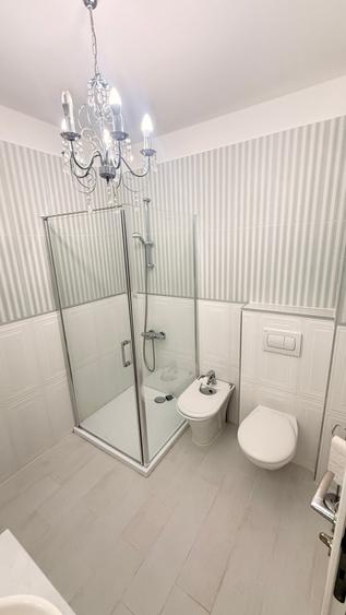Apartament cu 3 camere decomandat în Vest