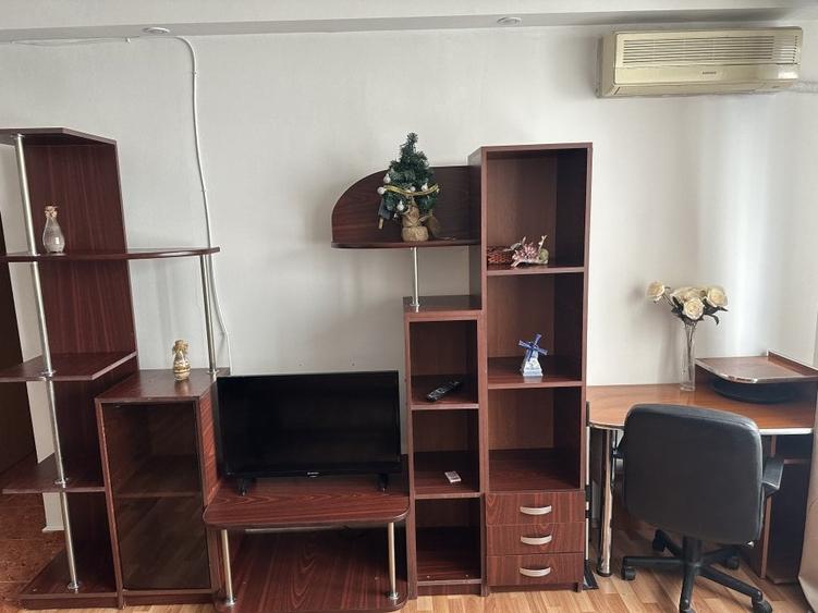 Apt 2 camere mobilate  Calea Victoriei, langa Hotel Radisson, etaj 2, bloc solid - 2