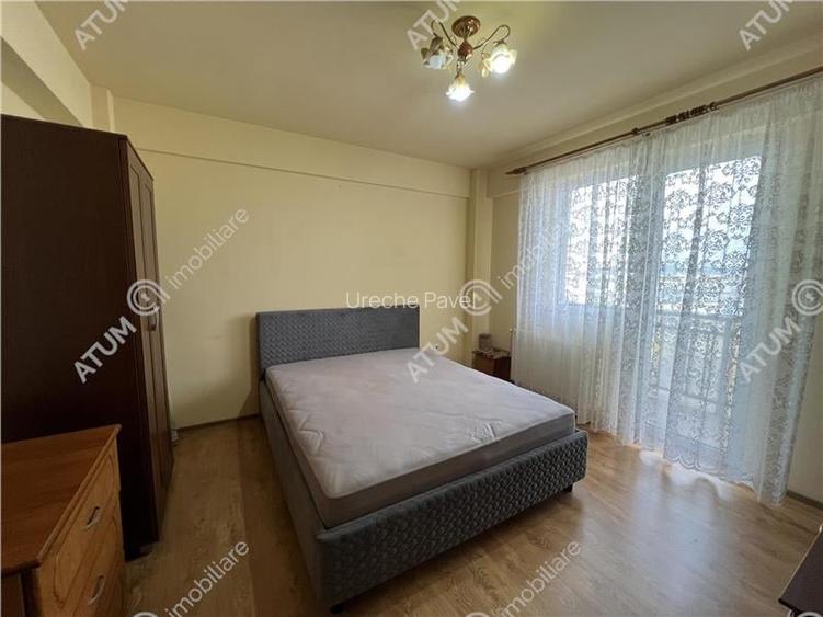 Garsoniera decomandata cu balcon si pivnita zona Turnisor