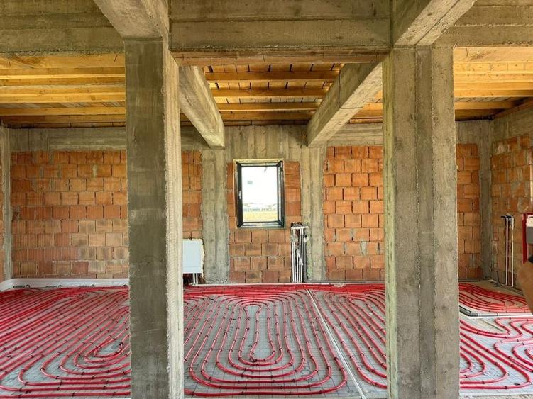 CASA| VILA INDIVIDUALA | LUX| COM 0% | 5 CAM| PROPRIETAR| NOU ! TVA 0% - 14