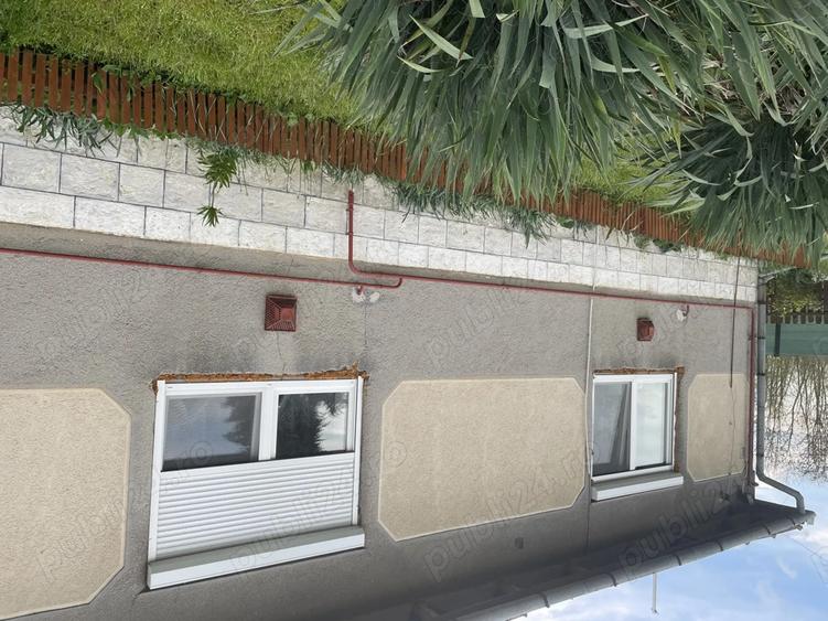 Case Mare de Vanzare cu 3 Camere - 4