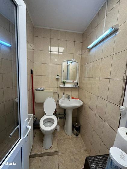 Salon coafor-frizerie - 1