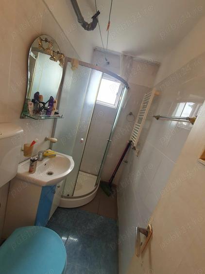 Apartament 3 camere Caracal zona Gara langa 2 Pasi blc A 0 - 5