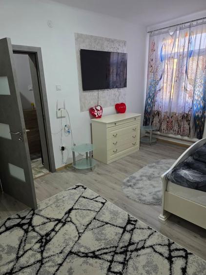 De inchiriat garsoniera str. Spaniei decomandata! - 7