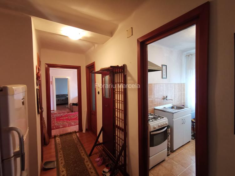 Apartament 3 camere  zona Rapsodia