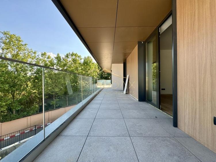 Vila cu 5 camere  *366mp* / Curte privată *315mp* / Pipera - Lake View - 16