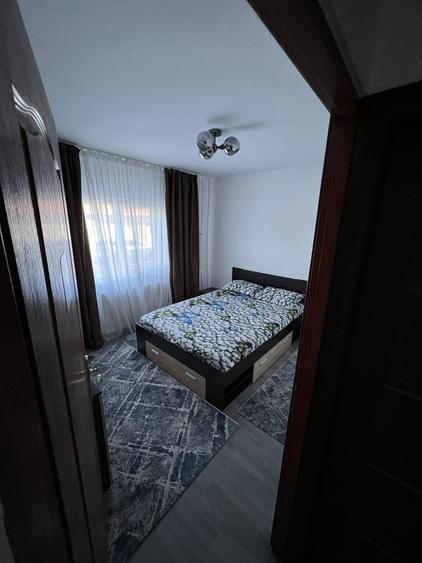 Inchiriez apartament 2 cam, Craiovita Noua, zona linistita! - 1