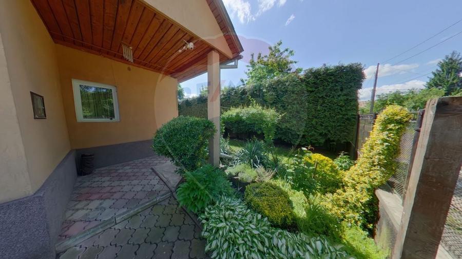 Casa / Vila cu 5 camere de vanzare in zona Est - 5