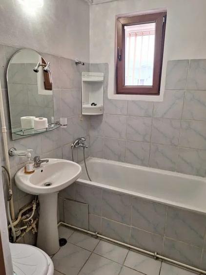 Apartament cu 2 camere, zona Podu Ros - 7