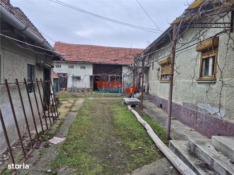 Casa in cartierul Barabant 1651mp teren, multiple posibilitati - 2