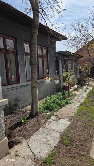 Casa de vanzare GR ultracentrala Str. Cerbului - 1